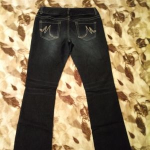 Maurices jeans
